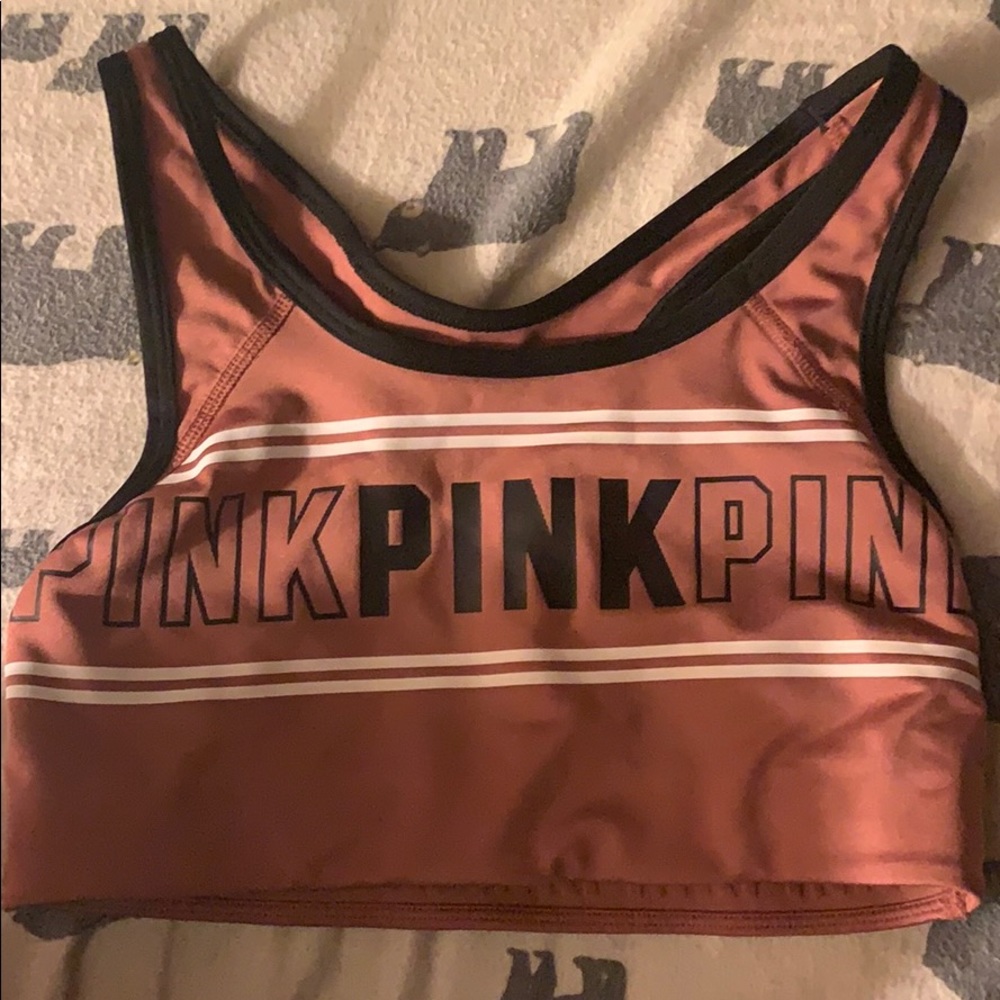 VS Pink medium support sport bra